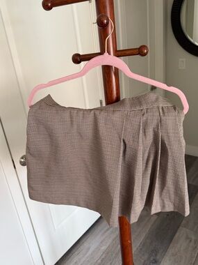 Good Luck Gem Brown and Cream Houndstooth Pleated Mini SKORT